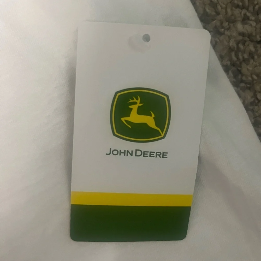 John Deere White T-Shirt - Picture 3 of 4